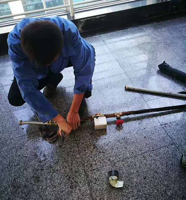 成都中央空調風管清洗成功案例 成都中央空調風管清洗成功案例